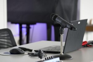 残業なしで実現するリモートIT仕事の効率的な進め方は？