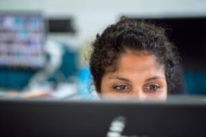 残業少ない40代女性におすすめの仕事は？