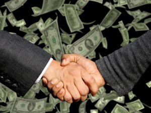 残業少ない契約社員で主婦歓迎の職場はどこですか？